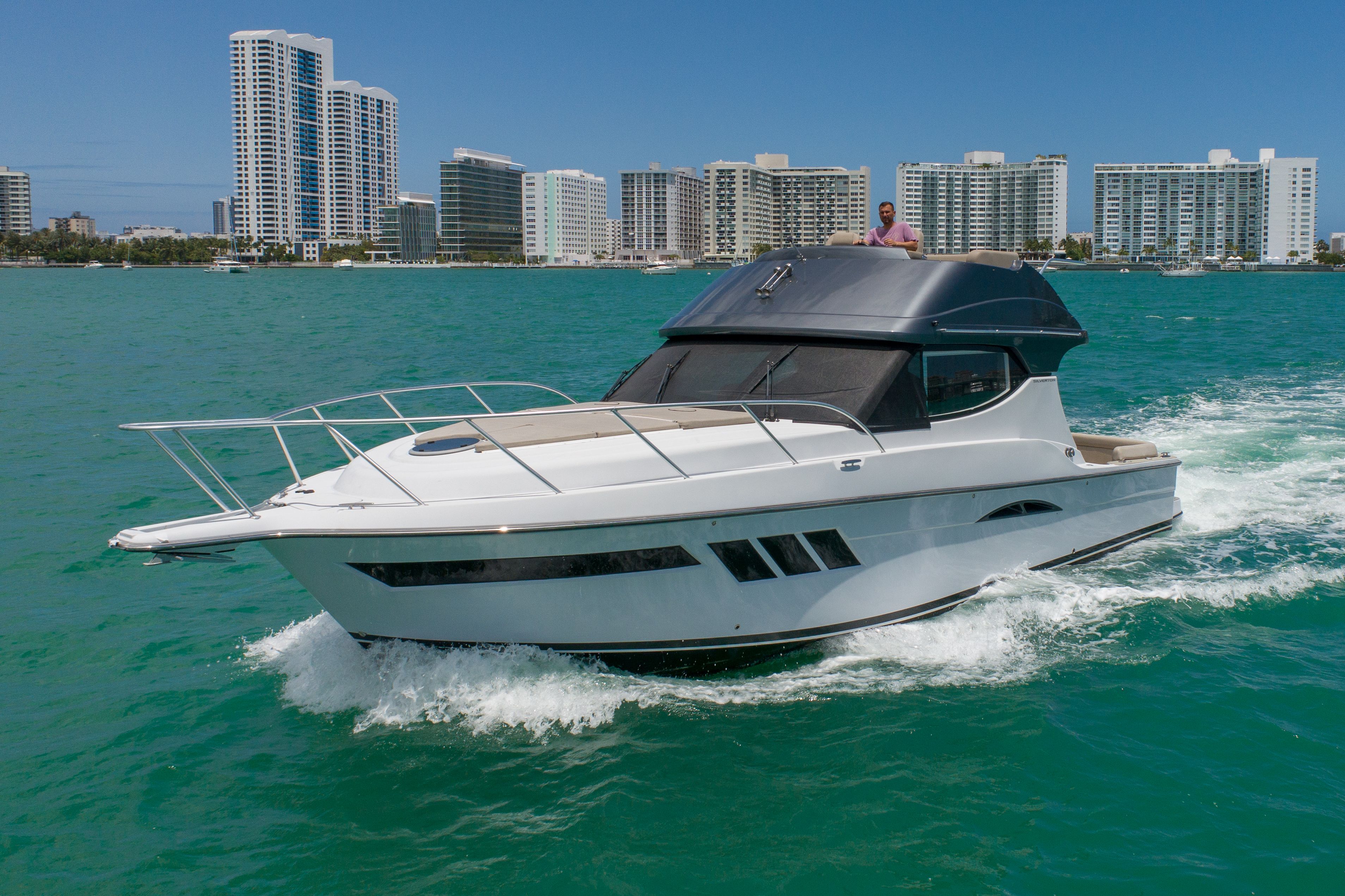 2019 Silverton 4100 SC
