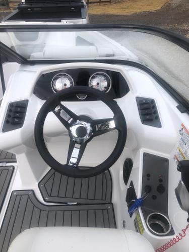 2020 Hurricane SP210 - 13
