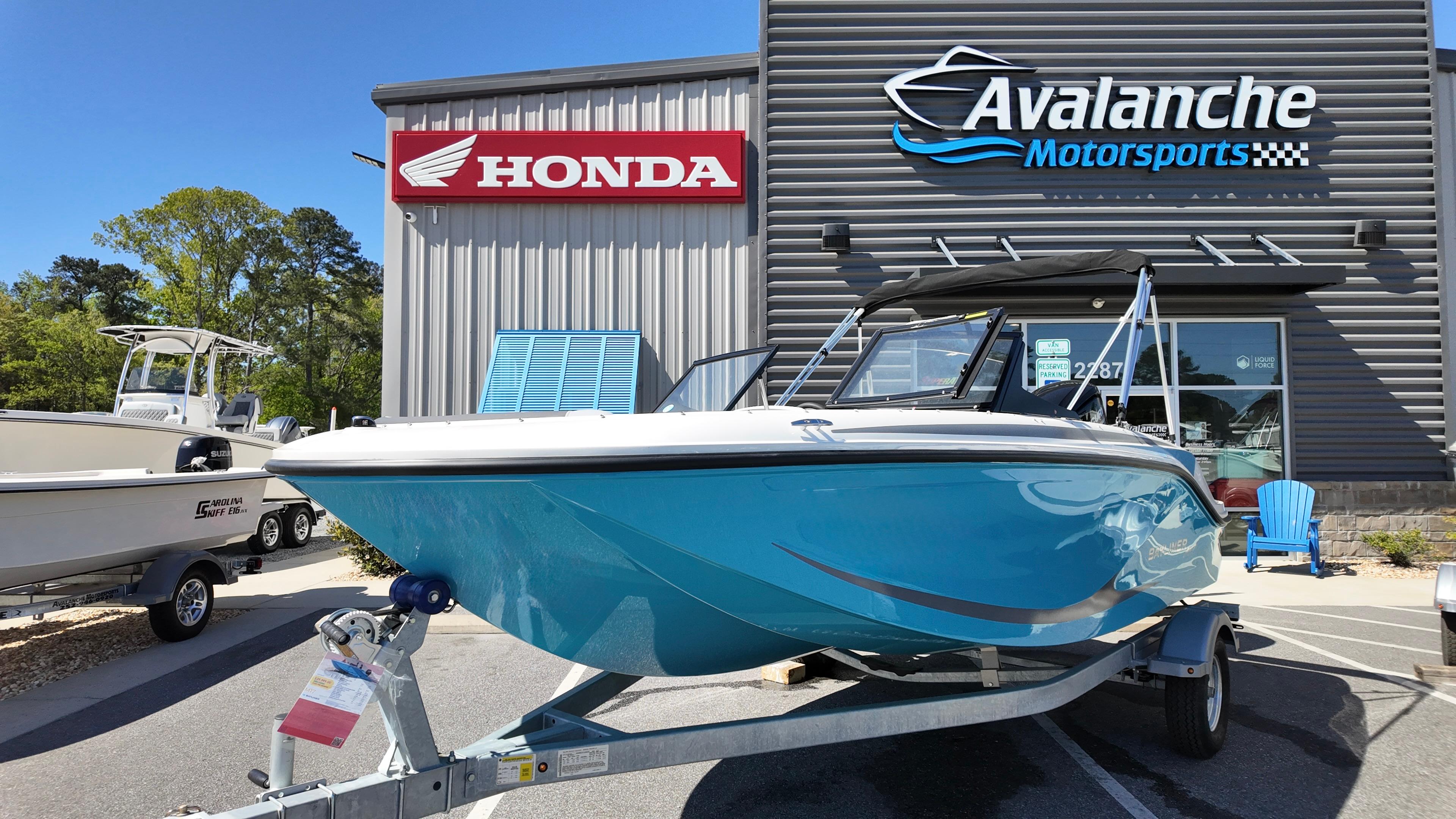 2025 Bayliner Element M17