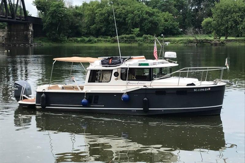 2022 Ranger Tugs R-27