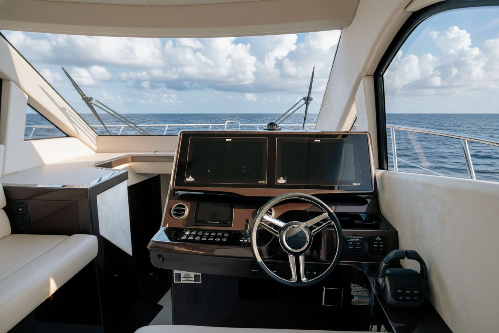 2026 Galeon 500 FLY - Image 14