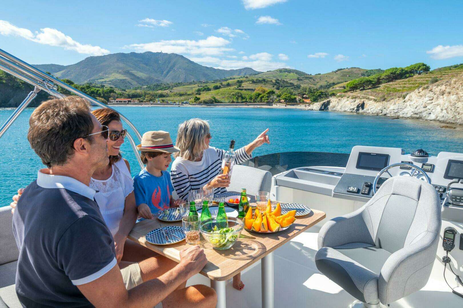 2026 Beneteau Swift Trawler 41 - Image 12