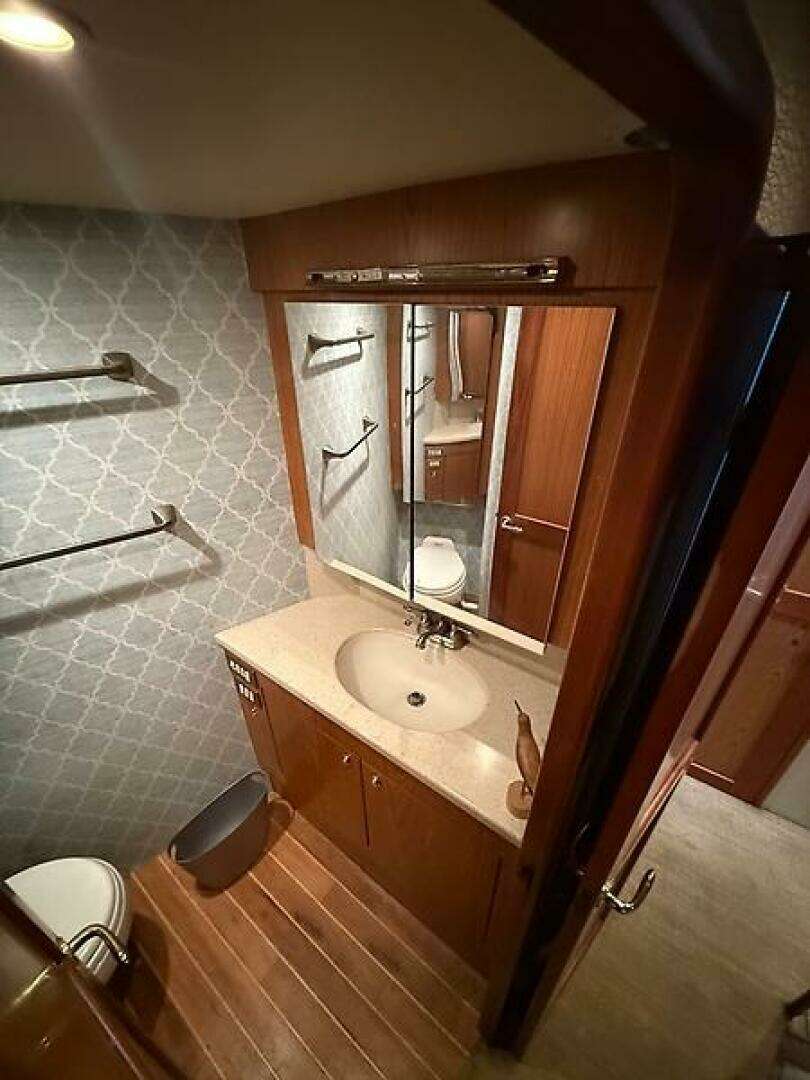 2006 Ocean Yachts 46 Super Sport - Image 41