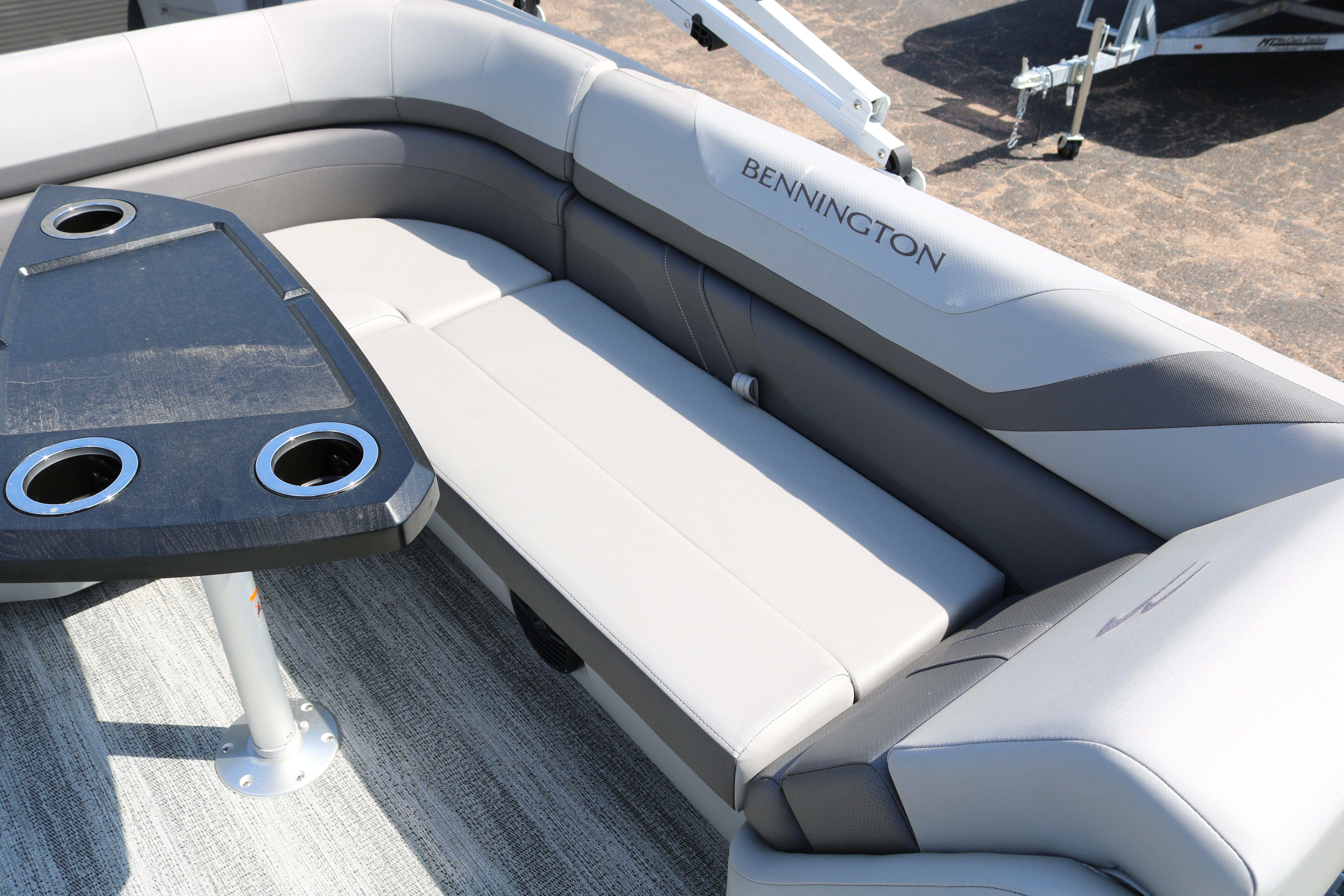 2026 Bennington 20SXSNP REAR FISH boat interior with seating and table.