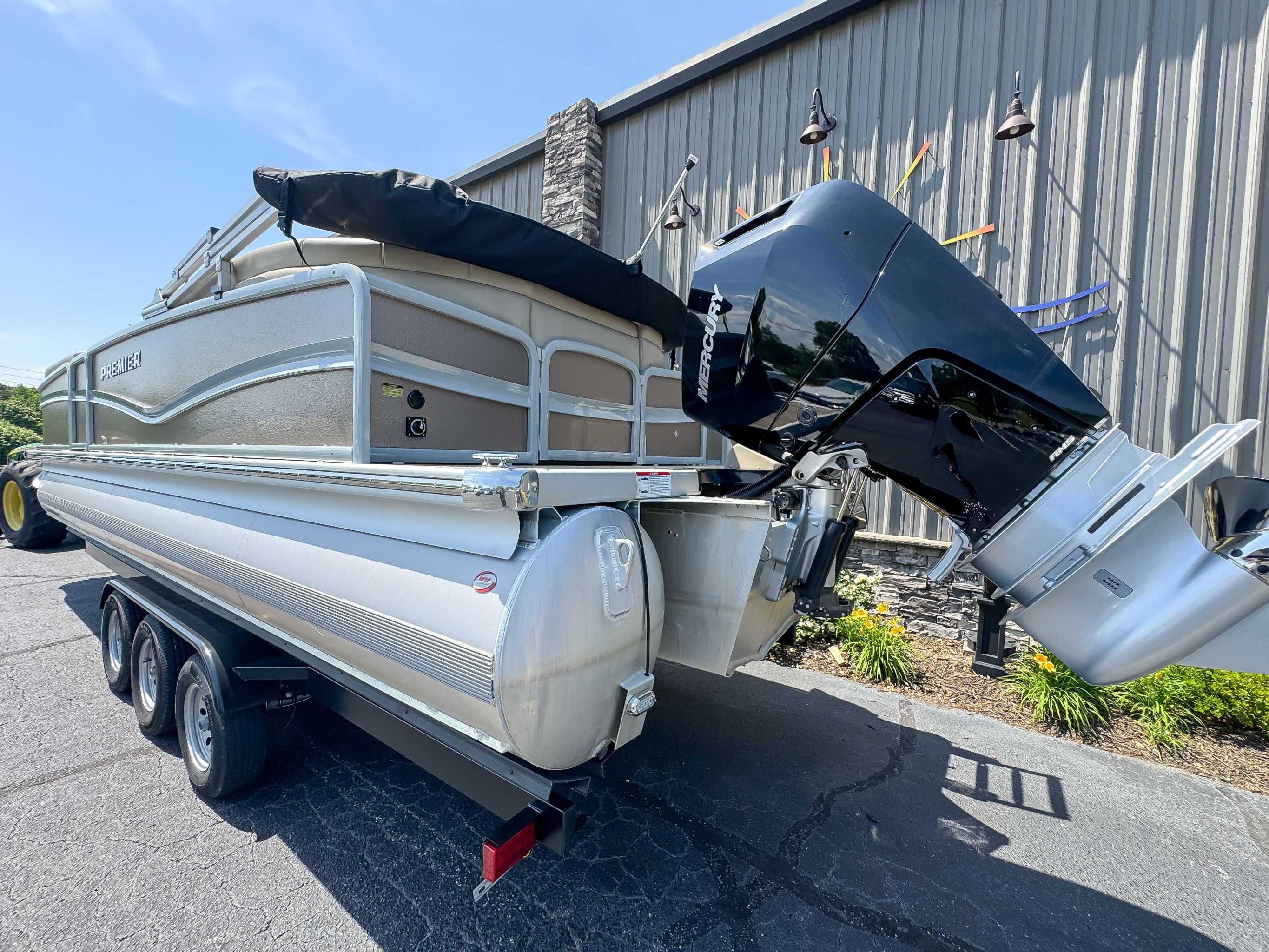 2024 Premier 270 Intrigue RF - 8