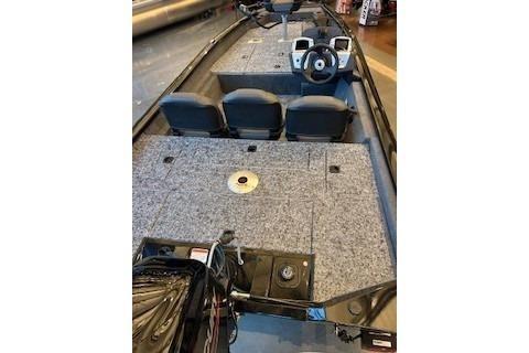 2026 Tracker Pro Team 175 Crappie Edition boat interior with seating and steering console.