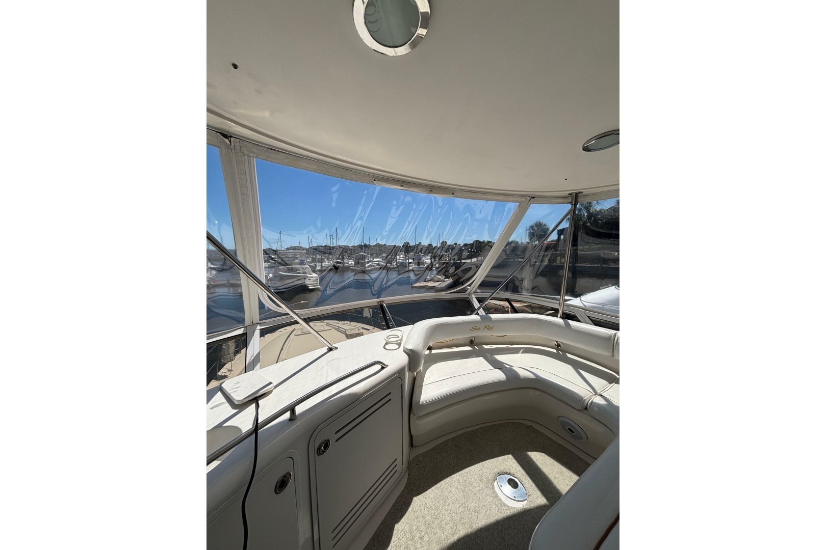 1999 Sea Ray 480 Sedan Bridge - Image 17