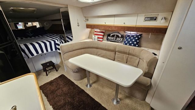 1995 Cruisers Yachts 3775 Esprit - 20