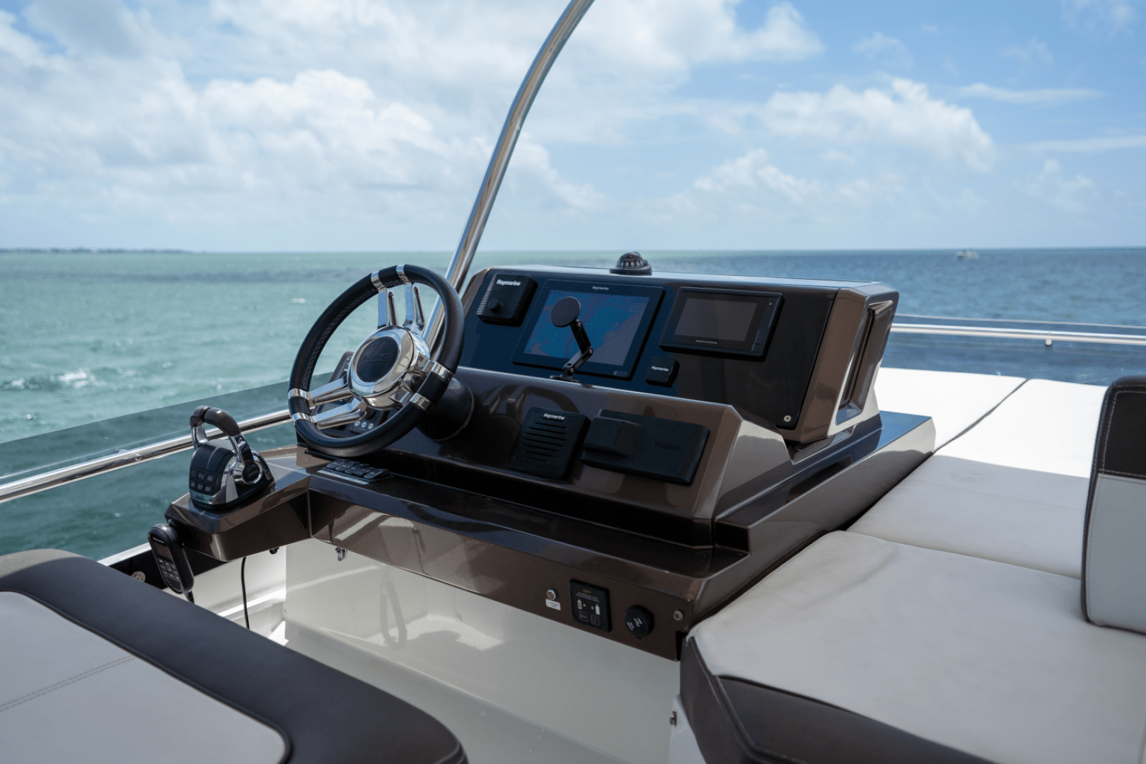 2020 Galeon 500 Fly - Image 15