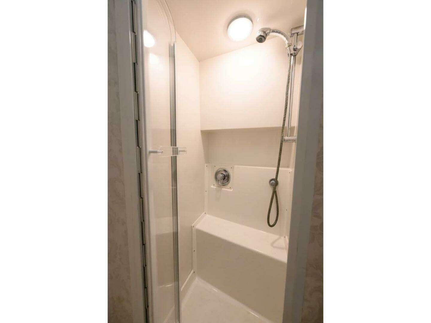 1998 Bertram 36 Moppie - Image 21