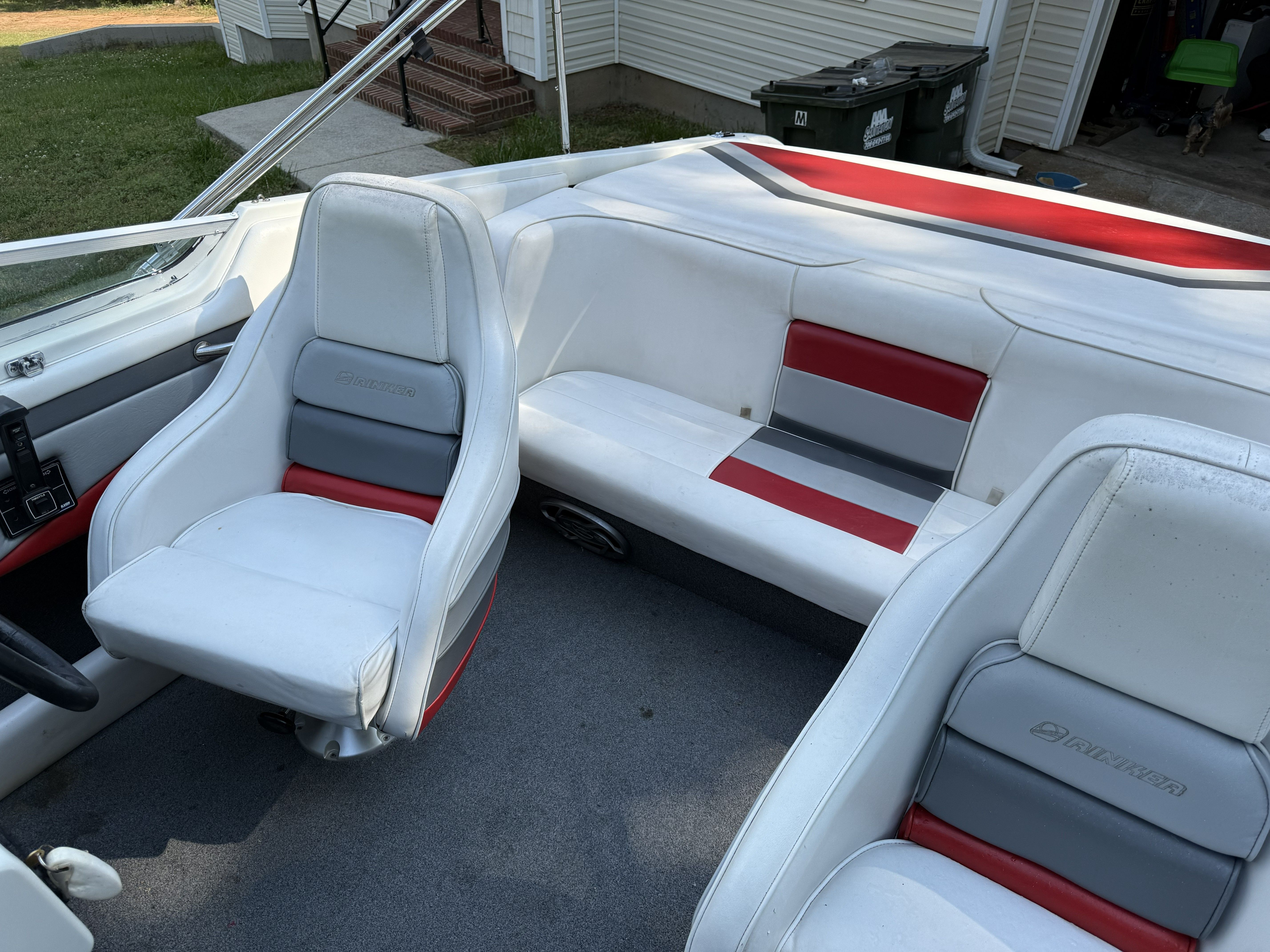 1990 Rinker 236 Sport Cuddy - 10