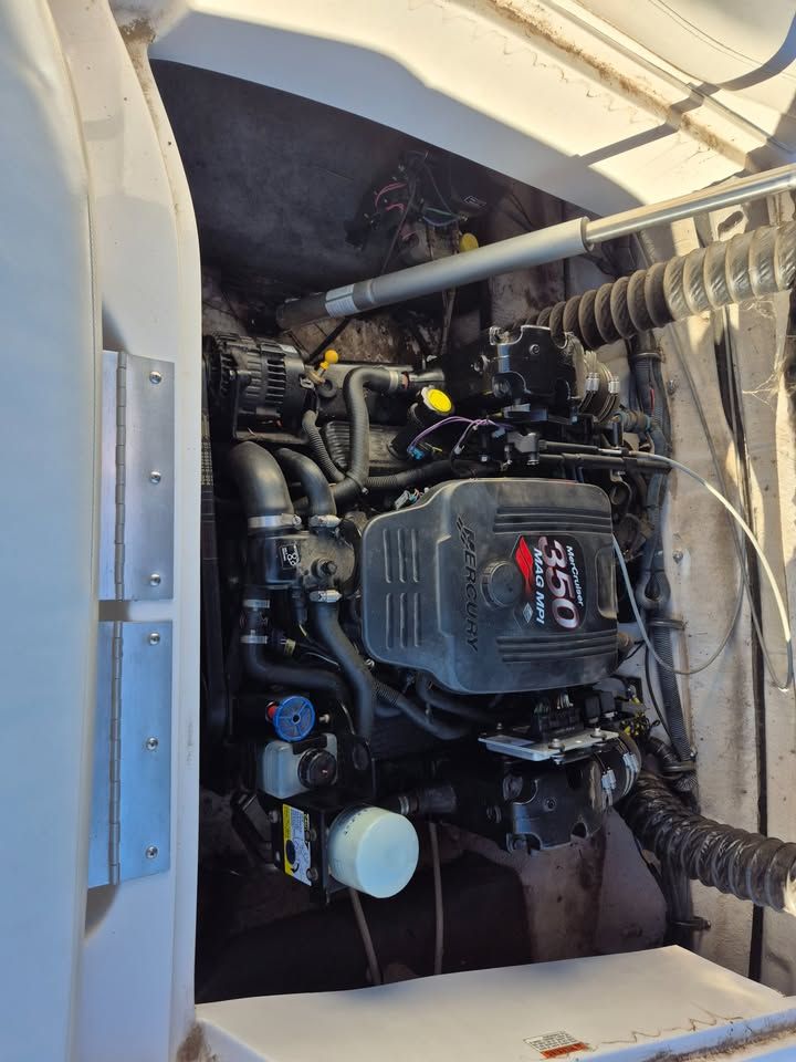 Engine compartment of a 2008 Vectra 2402 IO boat.