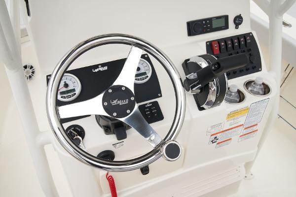2026 Mako 214 Center Console - 53