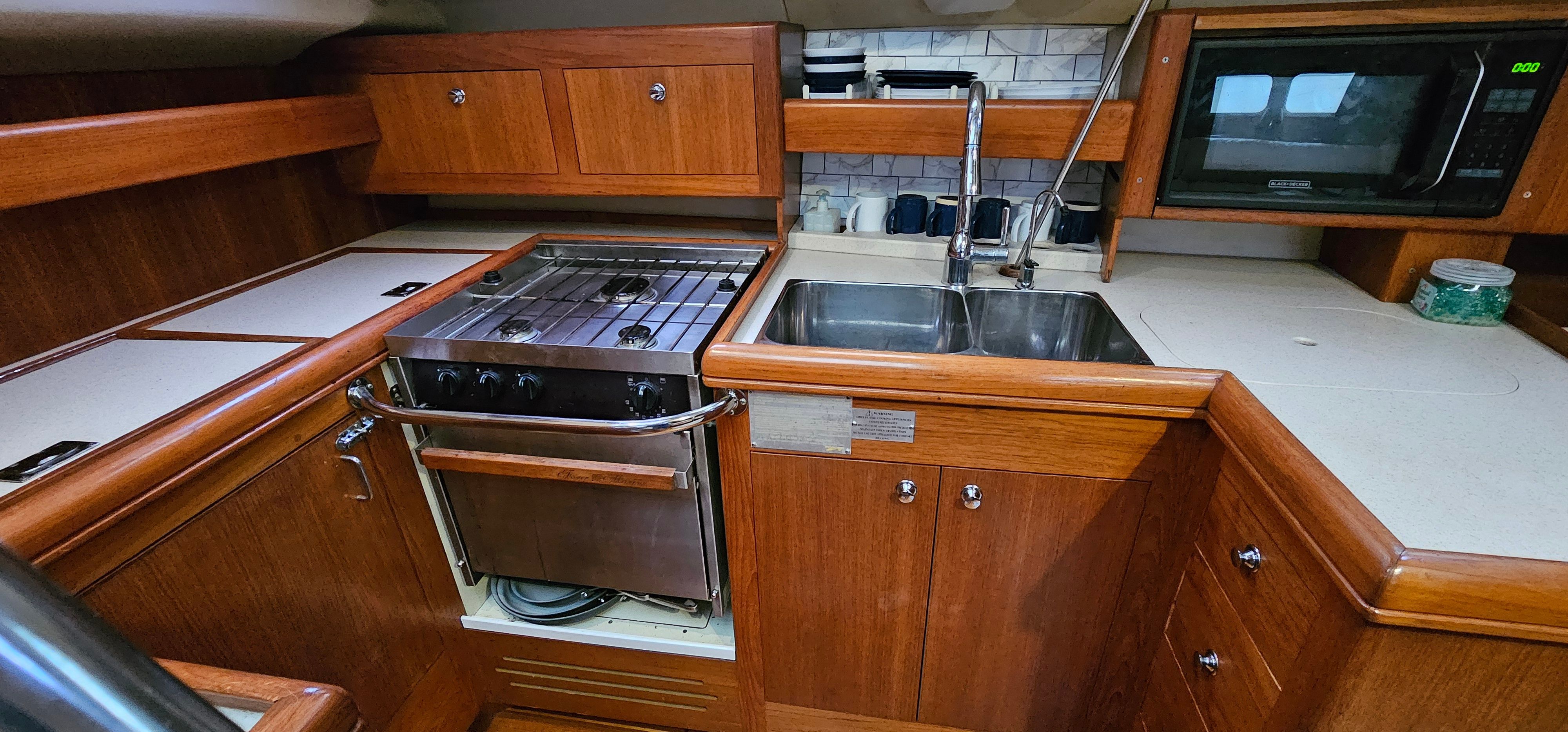 2002 Hunter Passage 420 - 27