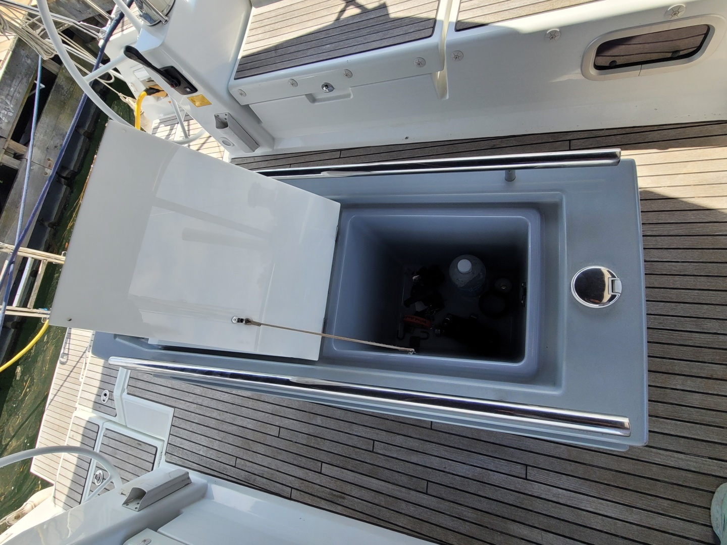 2015 Beneteau Oceanis 45 - Image 13
