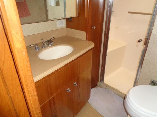 2004 Tiara Yachts 4400 Sovran - 29