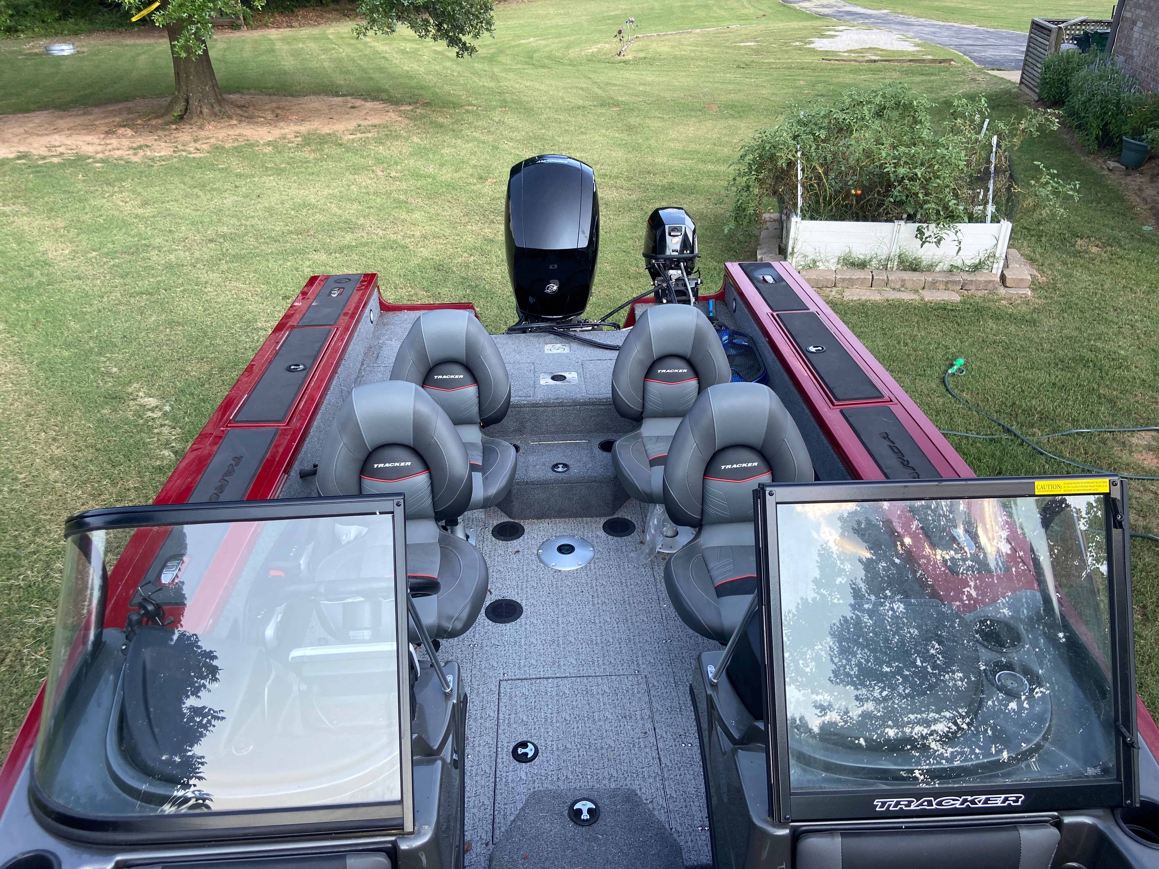 2022 Tracker Targa V-18 WT - 8
