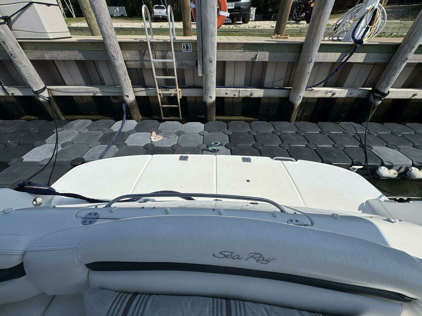2003 Sea Ray 420 Sundancer - Image 7