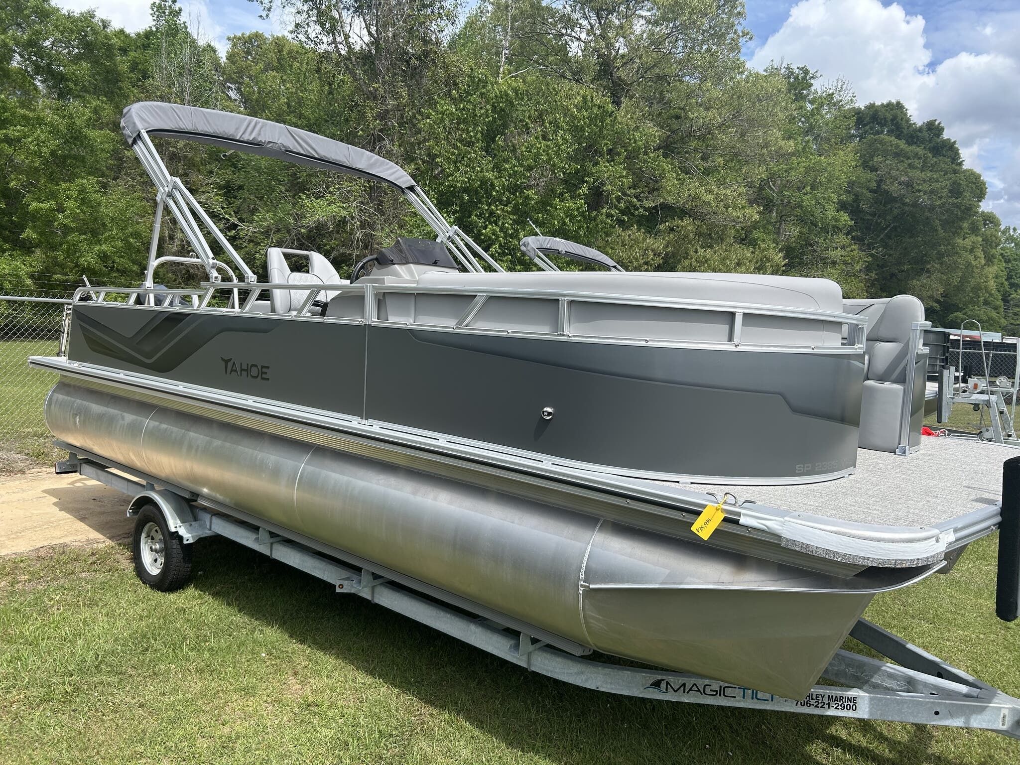 2026 Tahoe Pontoon Boats Sport 85 23 VERASTILE REAR BENCH-140HP - 2