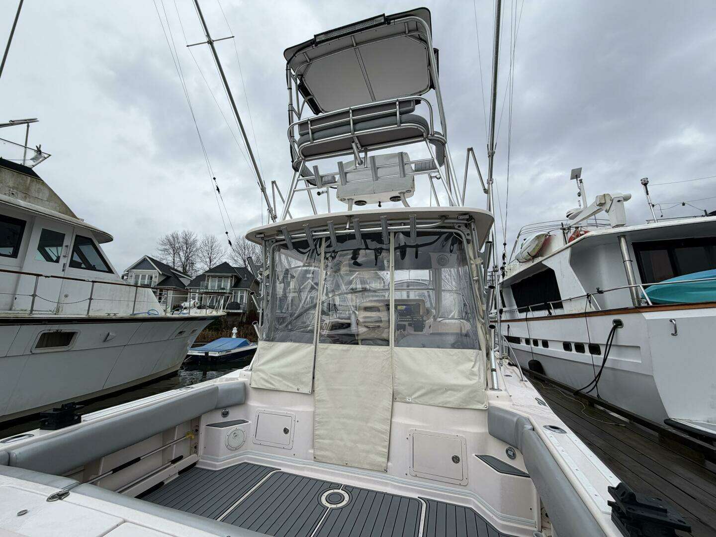 2004 Grady-White — - Image 6