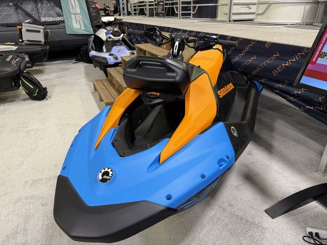 2026 Sea-Doo SparkTrixx For 3 Rotax 900 ACE - 90 Ibr And Aud - 2