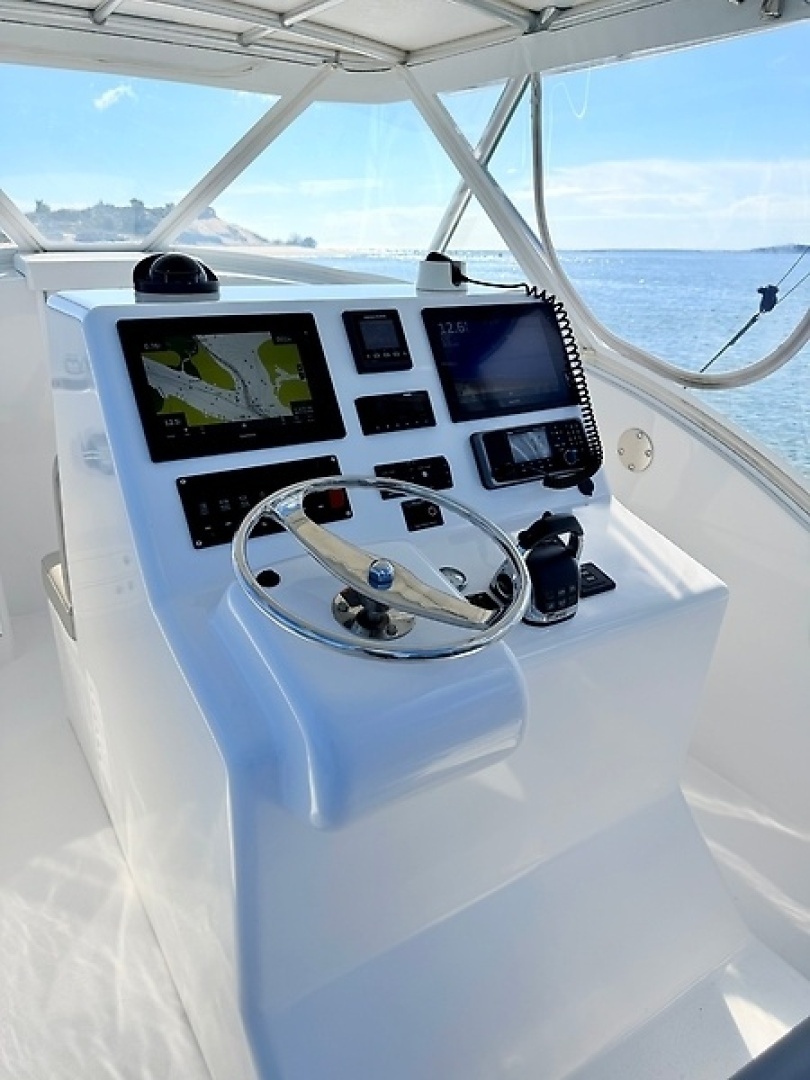 1973 Custom Carolina 27 National - Image 16