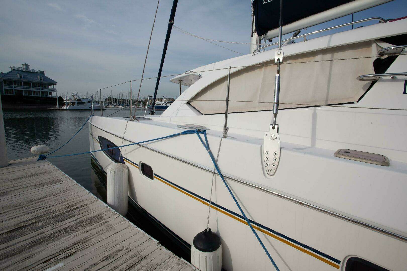 2012 Leopard owners version never in charter - Image 6