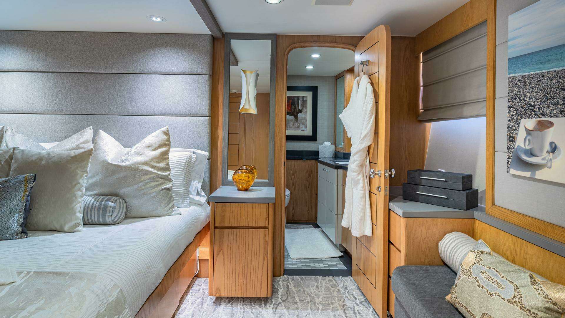 1997 Broward Raised Pilothouse - Image 78