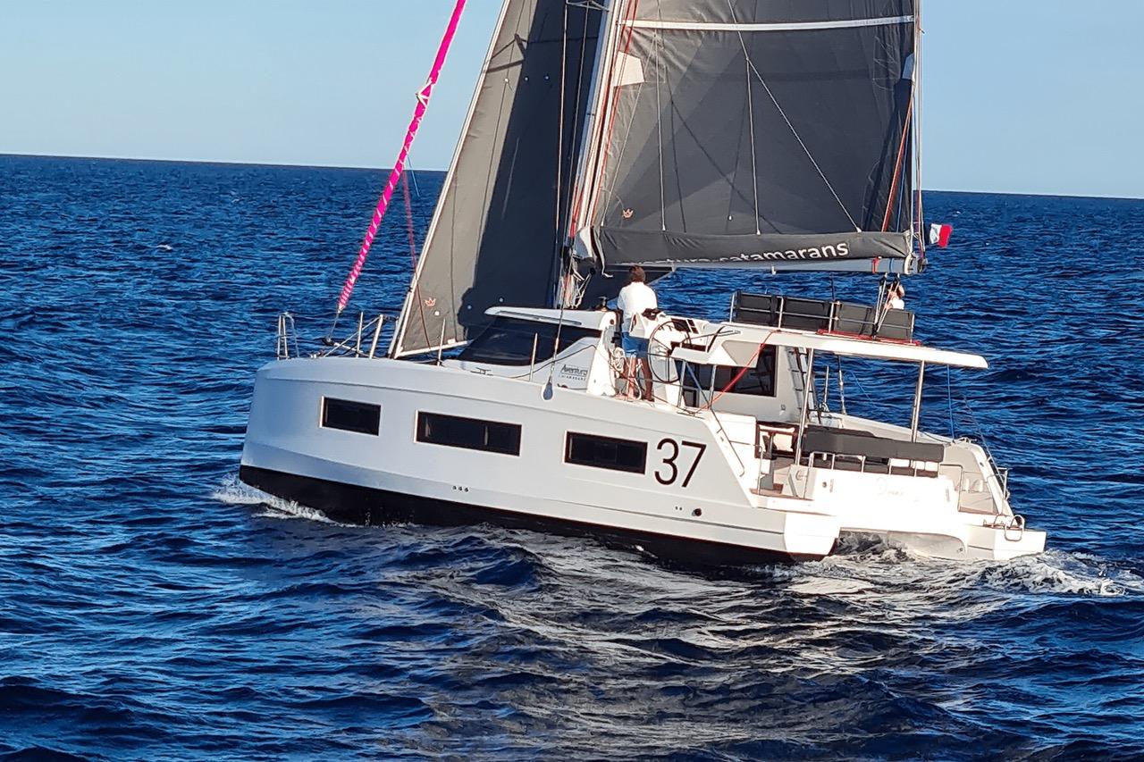 2026 Aventura 37