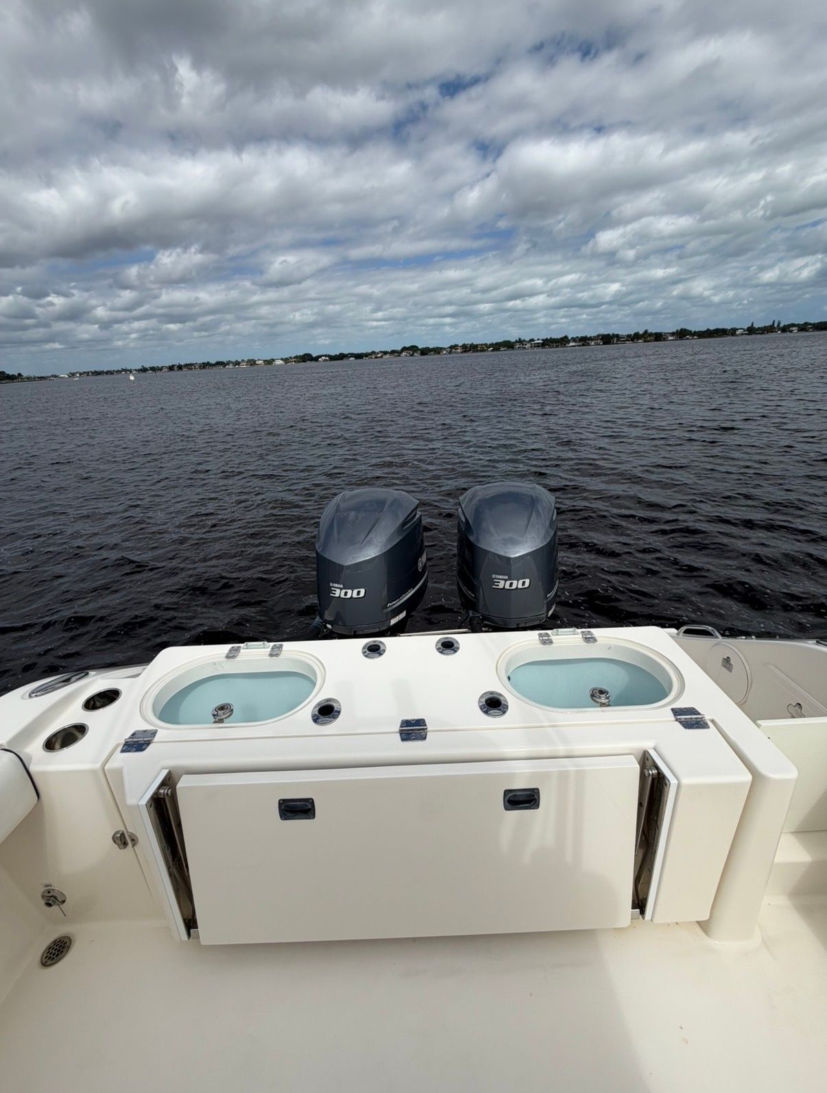2014 Cobia 296 Center Console - 8