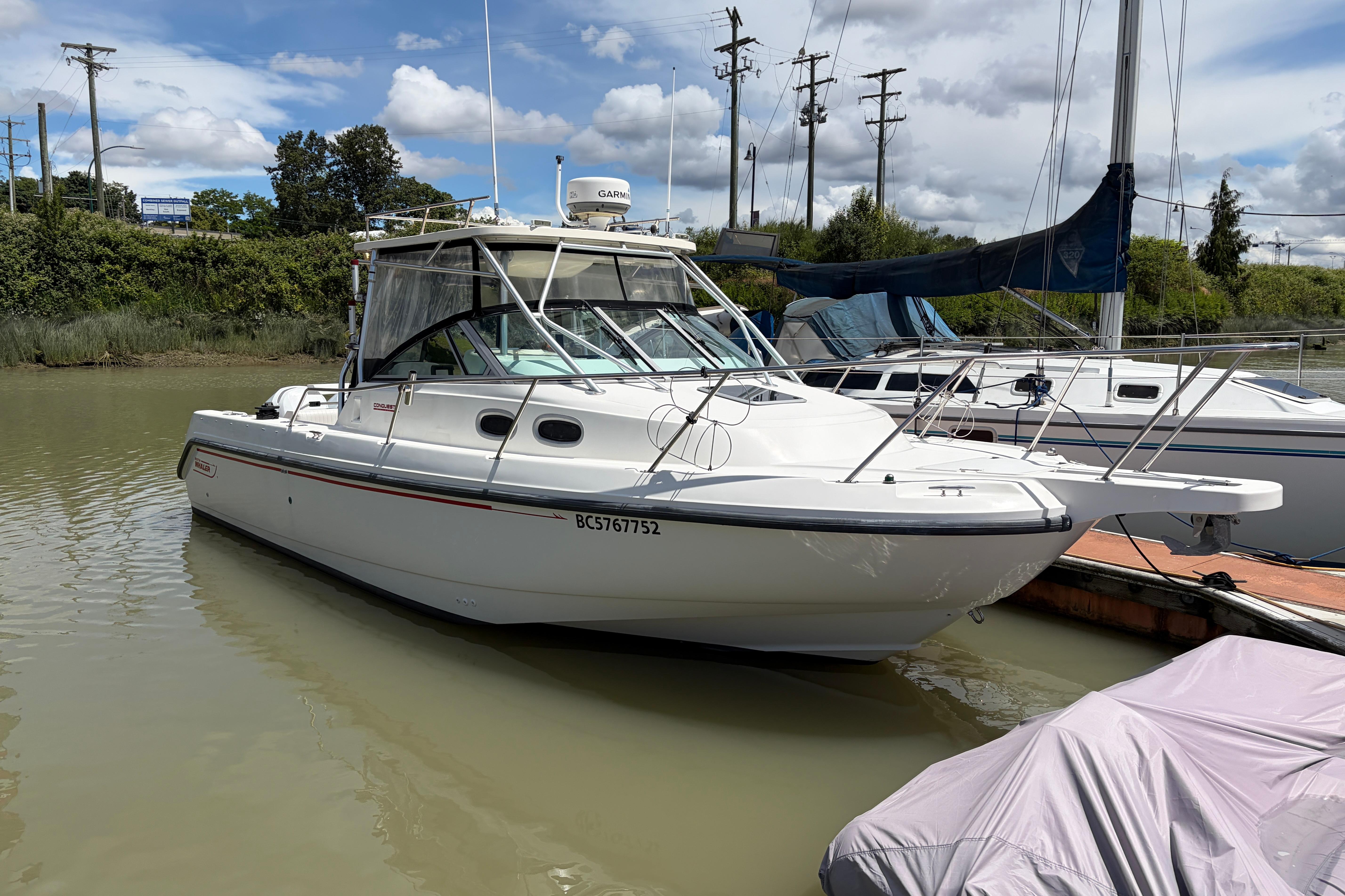 1999 Boston Whaler 28 Conquest