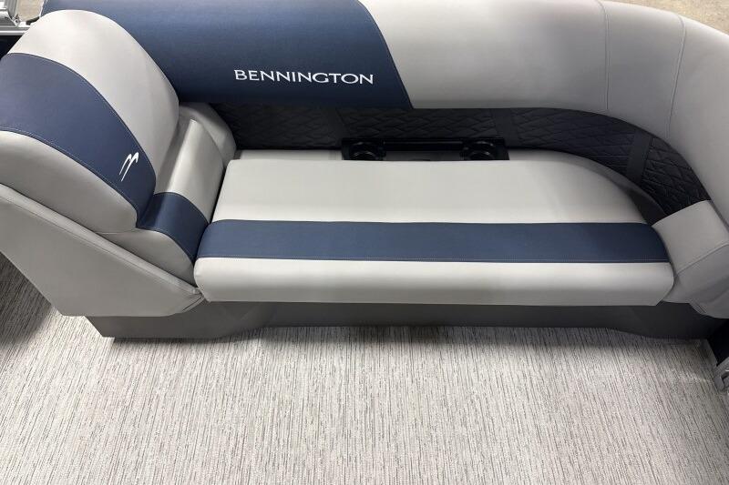 2026 Bennington 23 SSRSF boat seating, featuring gray and blue upholstery.