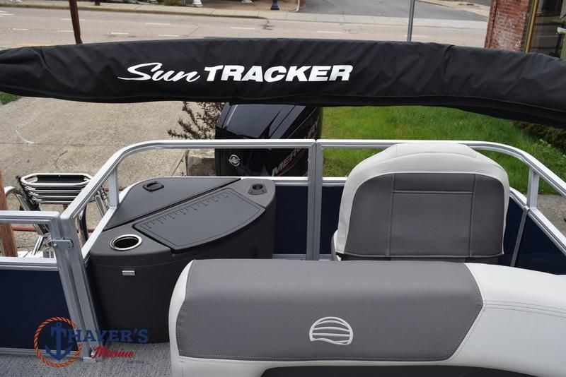 2026 Sun Tracker 18 Bass Buggy - 12