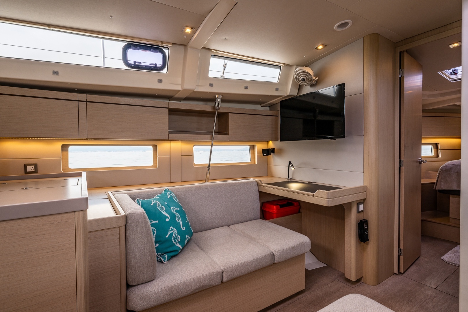 2020 Beneteau Oceanis 46.1 - Image 14