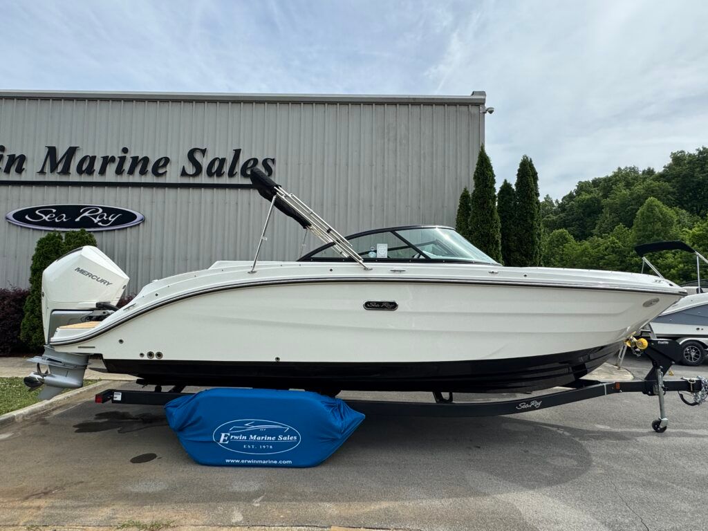 2026 Sea Ray SDO 230