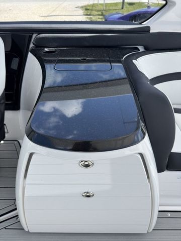 2026 Yamaha Boats 275SD - 13