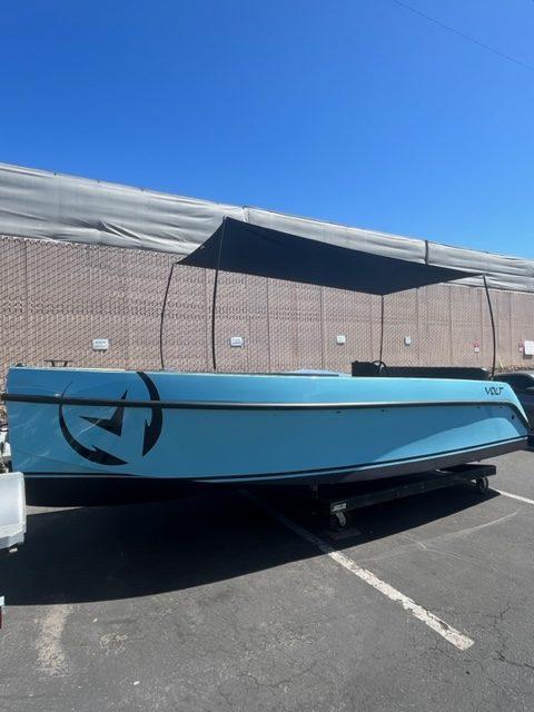 2023 Vision Marine Technologies Volt 180