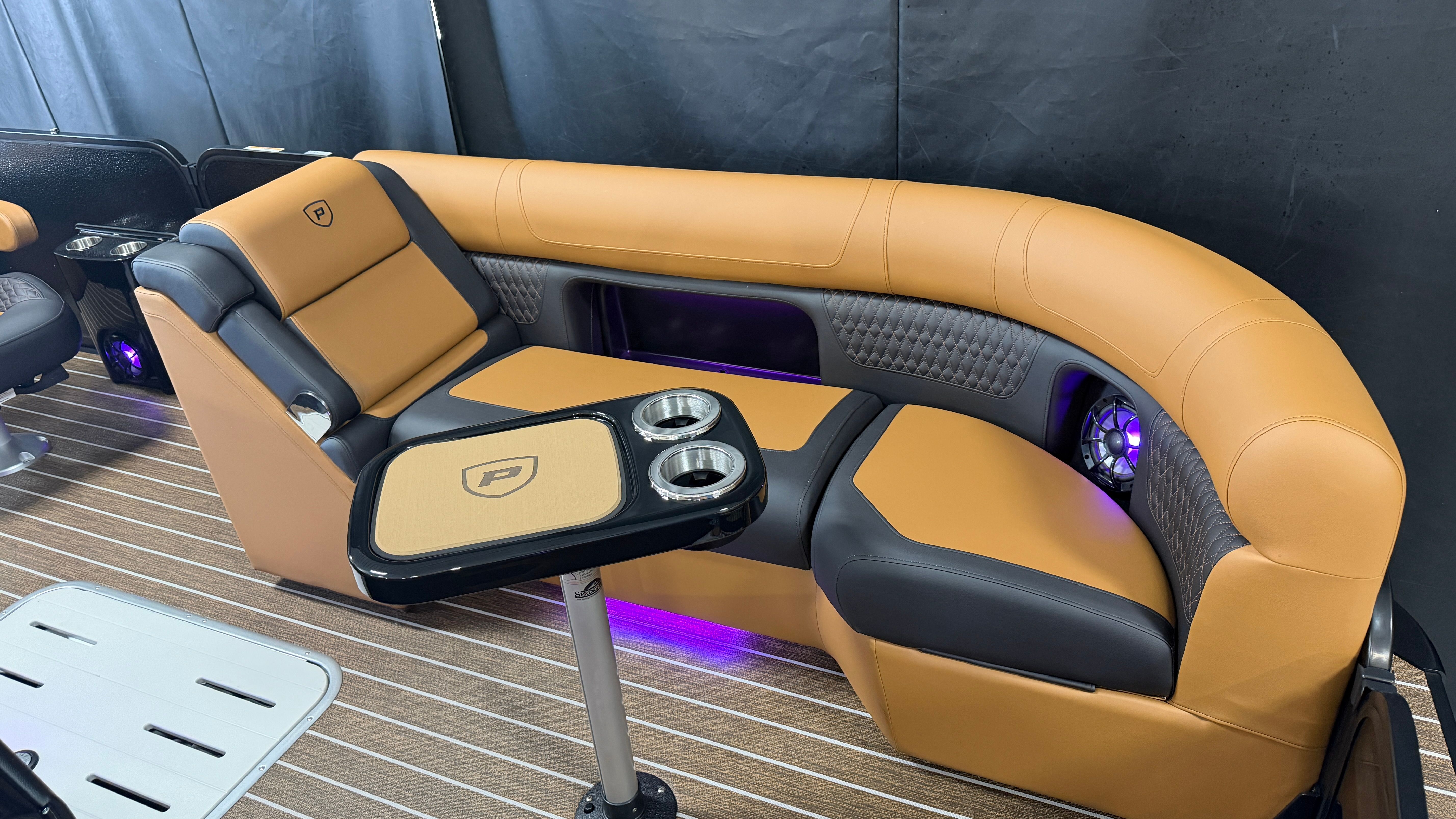 2026 Premier 230 Solaris - 23