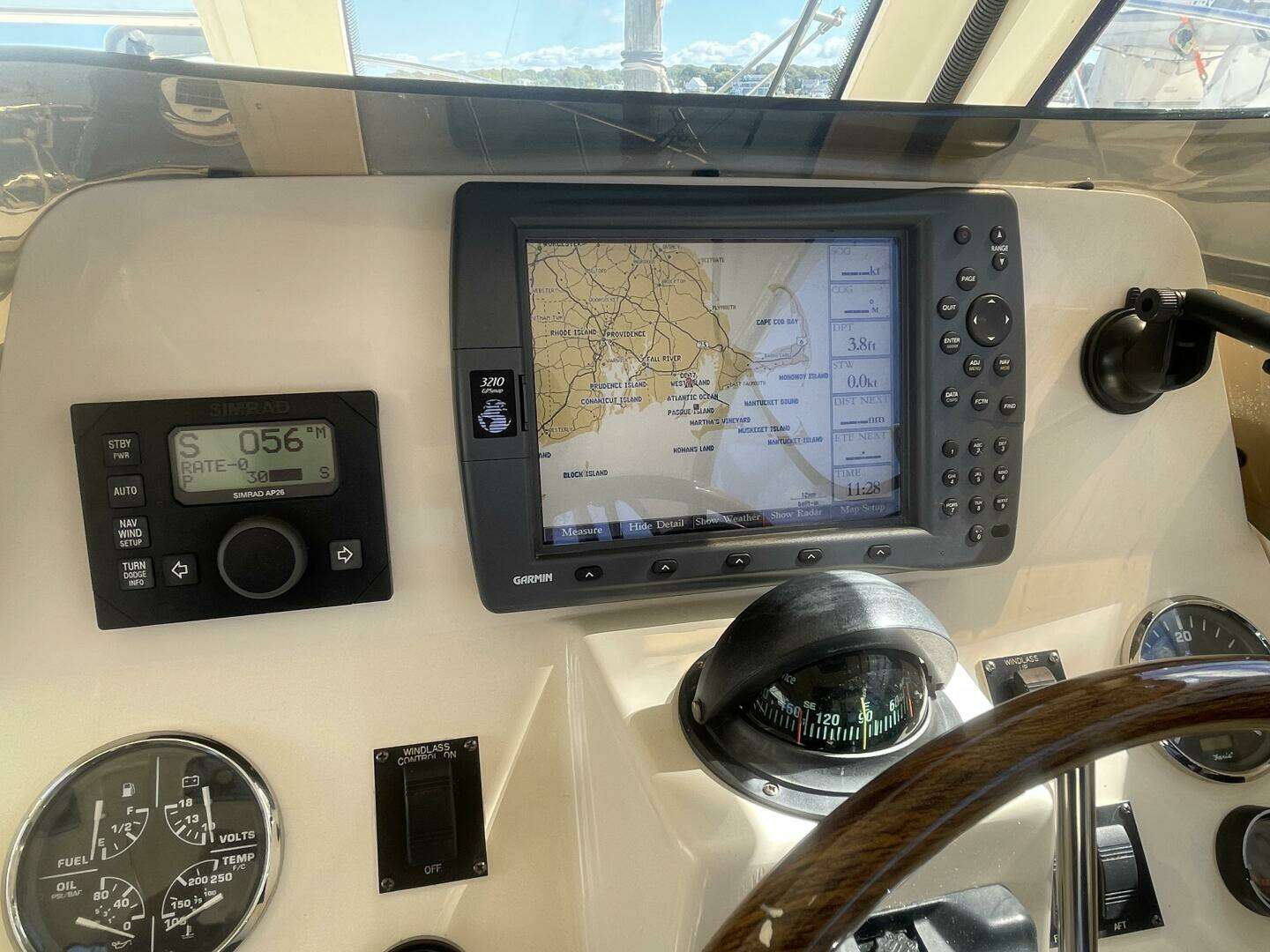 2005 Mainship 30 Pilot II - Image 13