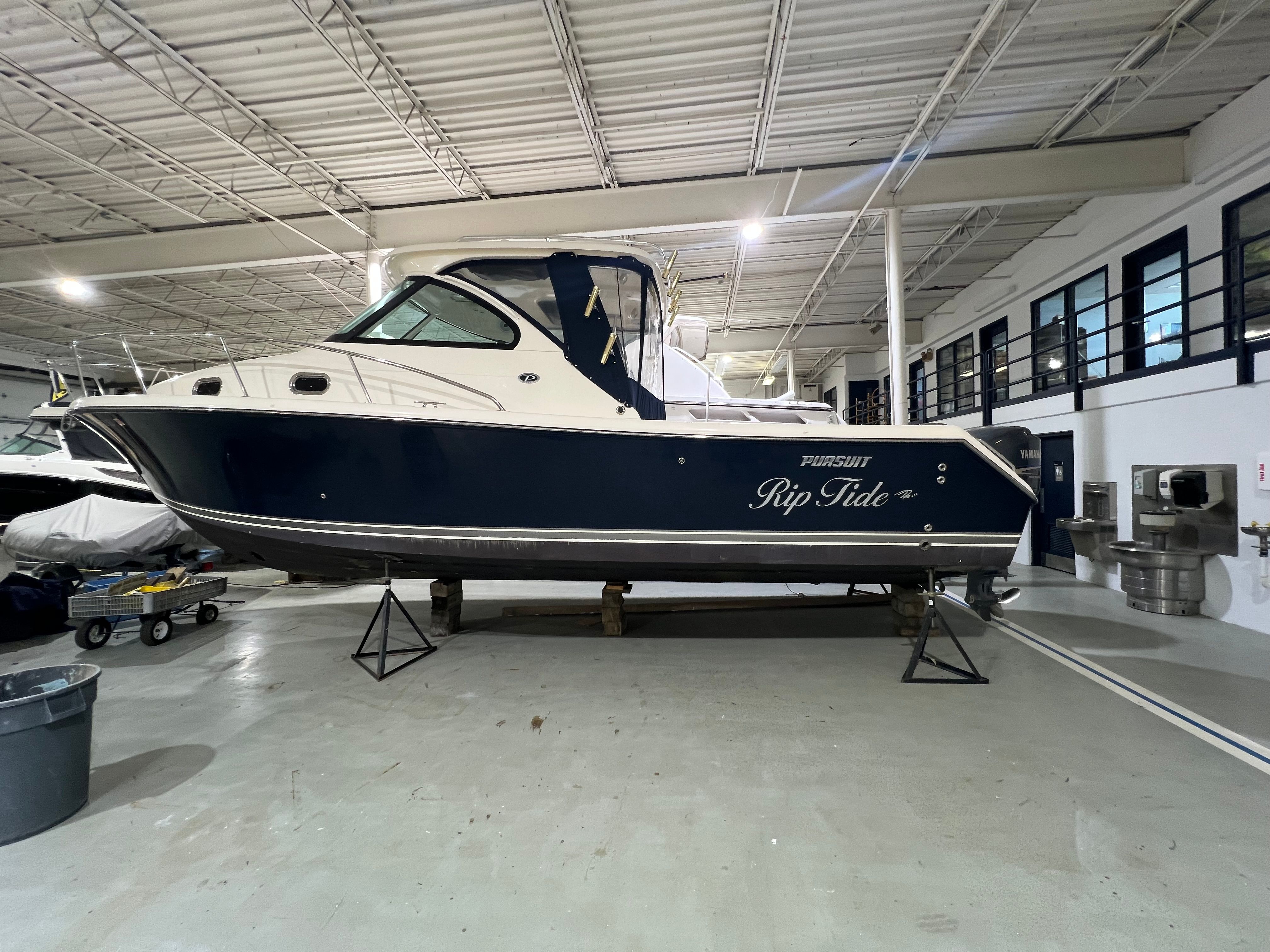 2008 Pursuit OS 315 Offshore