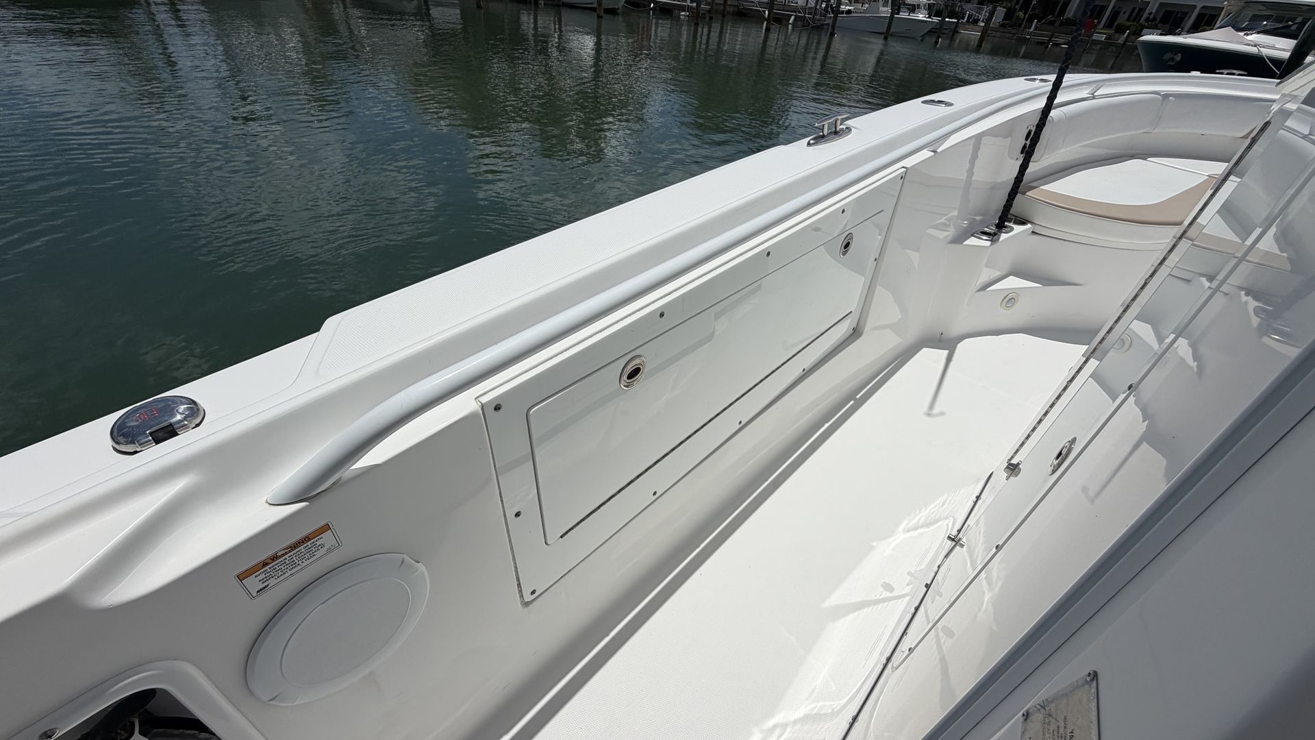 2017 Edgewater 320 CC - 35