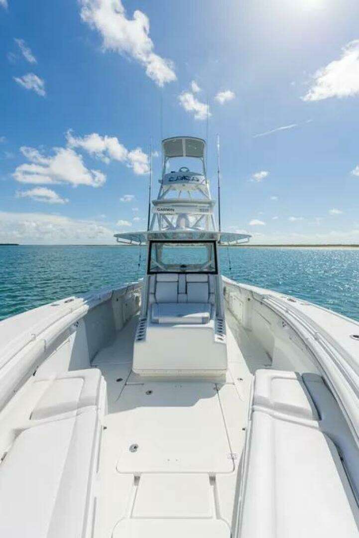 2019 Yellowfin 42 Center Console - Image 9