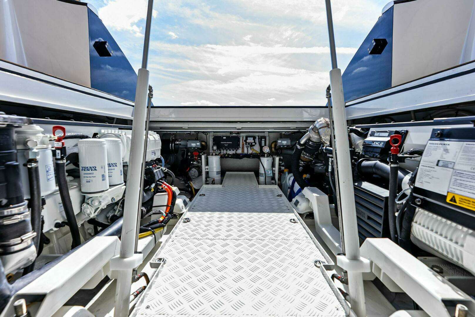 2024 Zeelander Z5 - Image 65