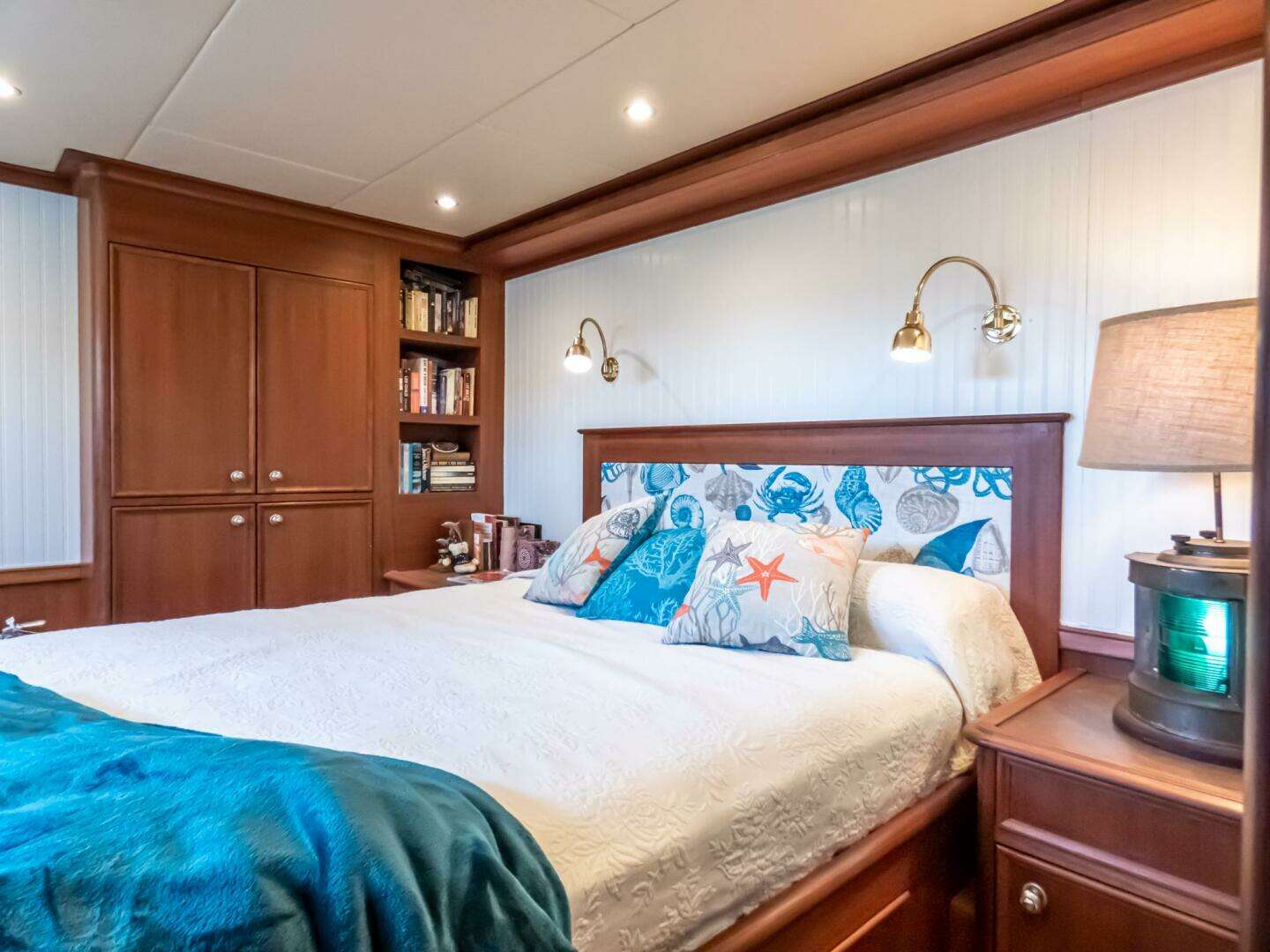 2017 Northern Marine Expedition Motor Yacht - Image 62