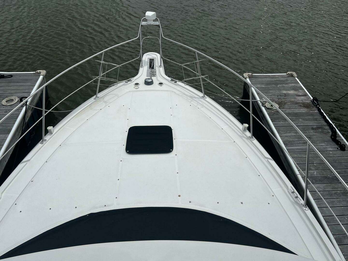 1999 Carver 356 Aft Cabin - Image 11