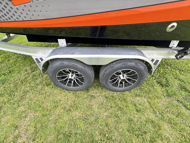 2027 Scarab 210 LX Wake - 10