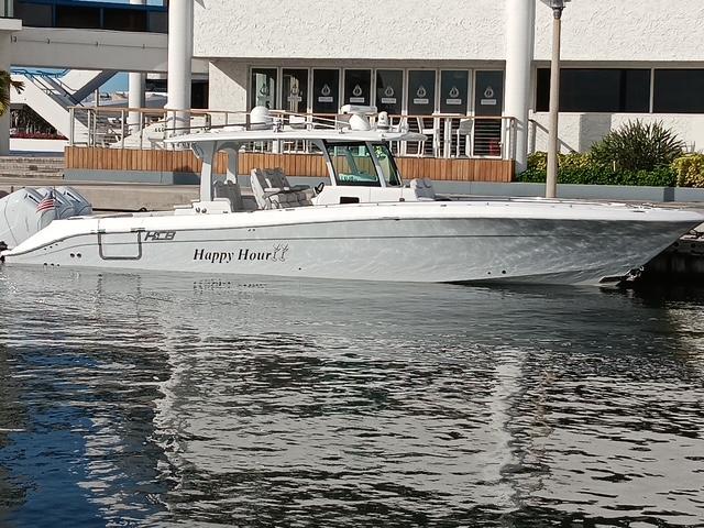 2023 HCB 42 Lujo