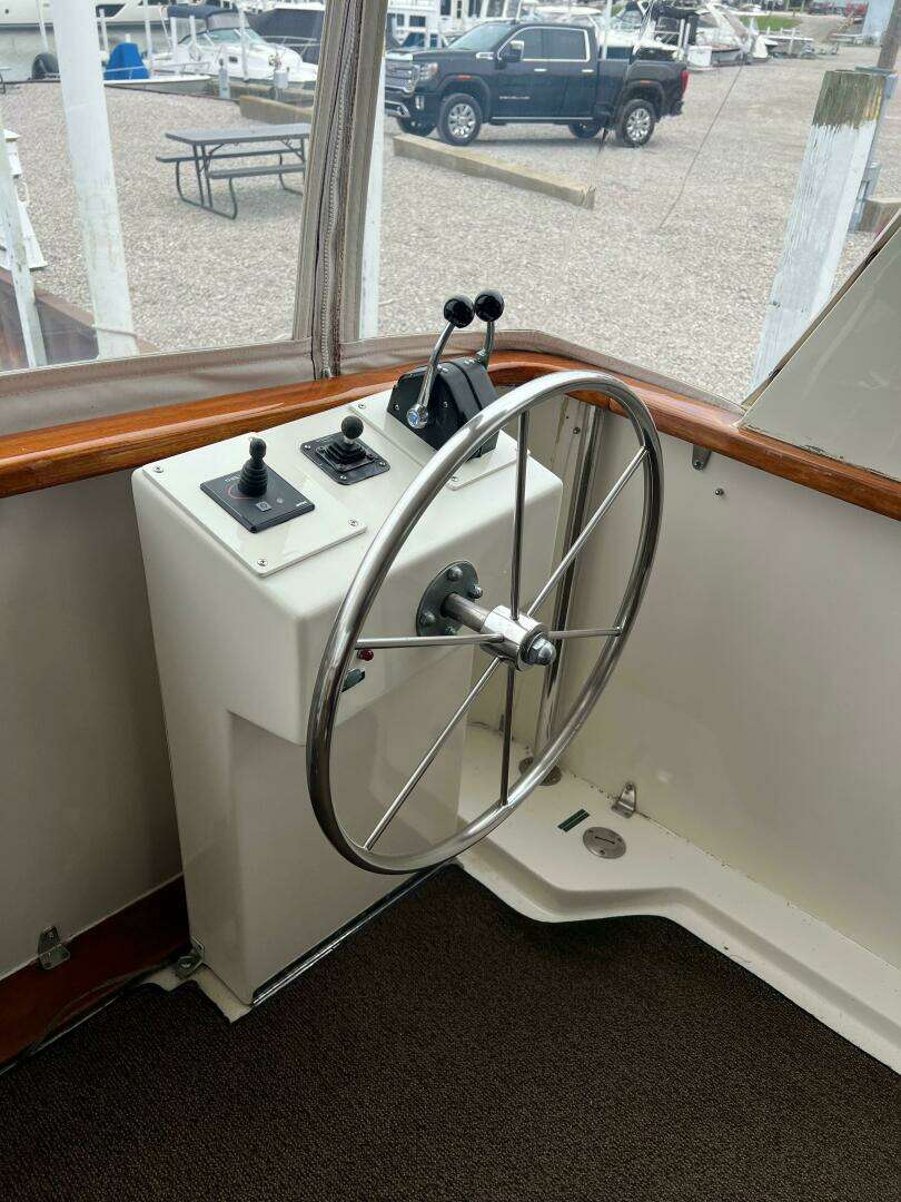 1984 Hatteras 61 CPMY - Image 54