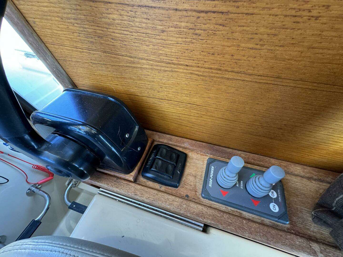 2012 Ranger Tugs R-29 - Image 34