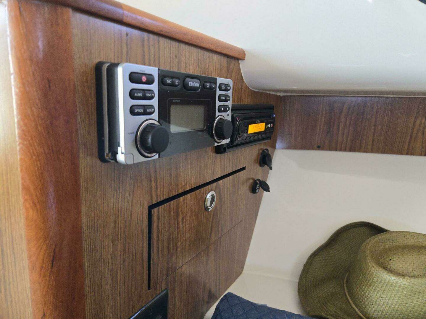 2013 Pursuit 345 Offshore - Image 35